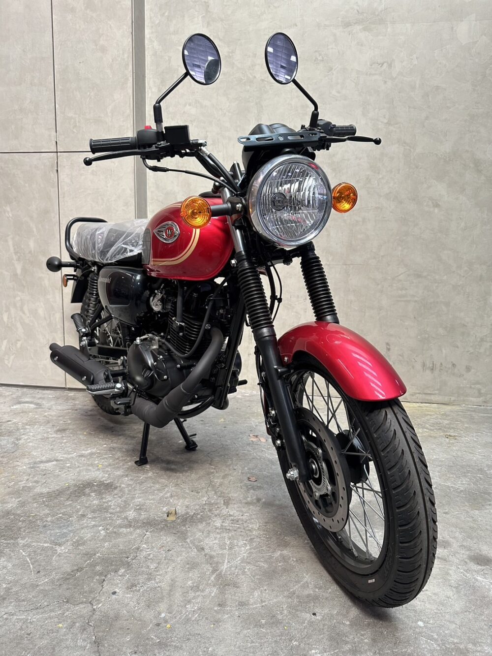 川崎 KAWASAKI W175｜經典復古重機