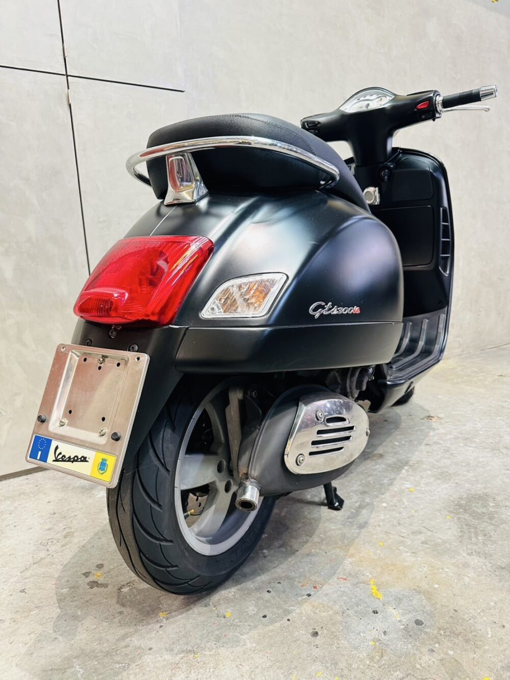偉士牌 VESPA GTS300IE 300cc 黃牌 二手進口重機 可分期 可車換車
