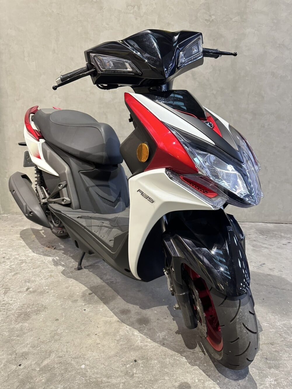 光陽 KYMCO 雷霆S RACINGS ABS 150cc 可分期 可車換車
