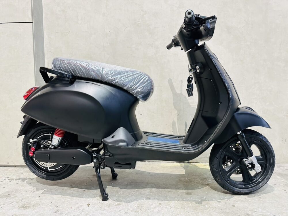 大偉士電動車 大偉士三代 有感應卡 微電車 不用駕照 無稅金 滿14歲可以騎 空車價 (不含電池)