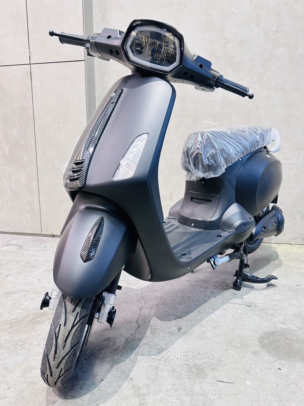 S__10592289_0 小偉士微型電動車 不用駕照 滿14歲可以騎 空車價 可分期 (不含電池)