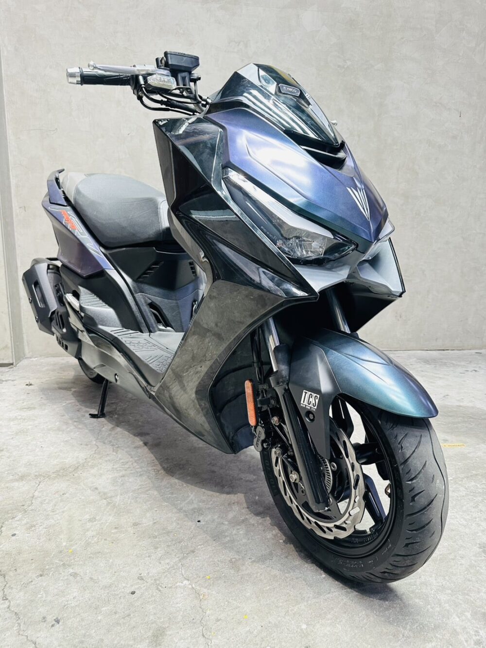 光陽 KYMCO KRV MOTO ABS TCS 180cc 中古機車 可分期 可車換車