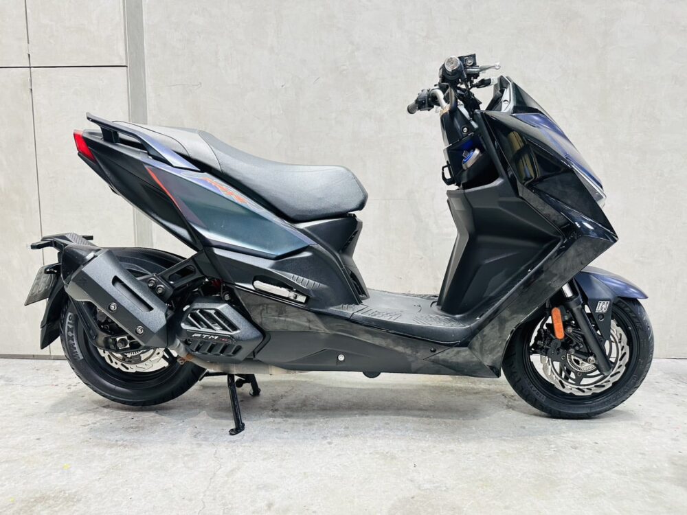 光陽 KYMCO KRV MOTO ABS TCS 180cc 中古機車 可分期 可車換車