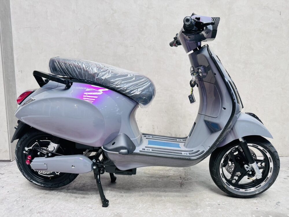 大偉士微電車 電動大偉士 大偉士三代 大偉士3代 變色紫 滿14歲可以騎 不用駕照 空車價 (不含電池)