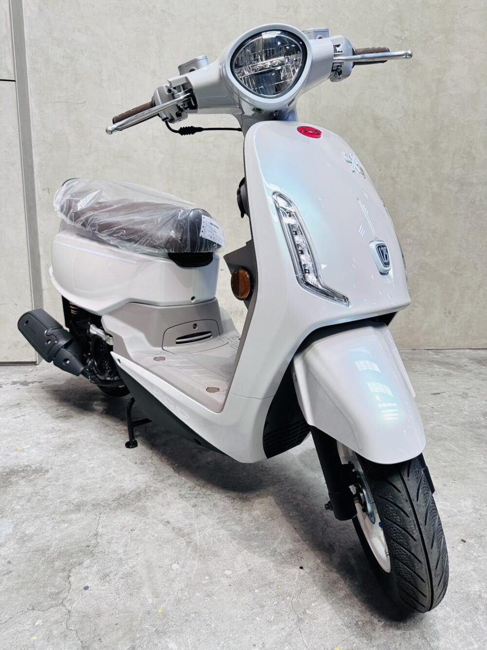 2025 全新 摩特動力 PGO 春天 SPRING ABS TCS 全新未領牌 可分期 可車換車